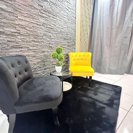 E Servagnat T3 Luxe Avec Sauna Jacuzzi Et Hammam Épernay Zewnętrze zdjęcie