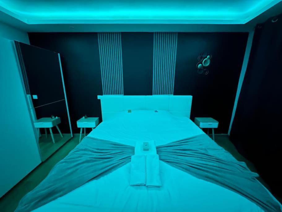 E Servagnat T3 Luxe Avec Sauna Jacuzzi Et Hammam Épernay Zewnętrze zdjęcie