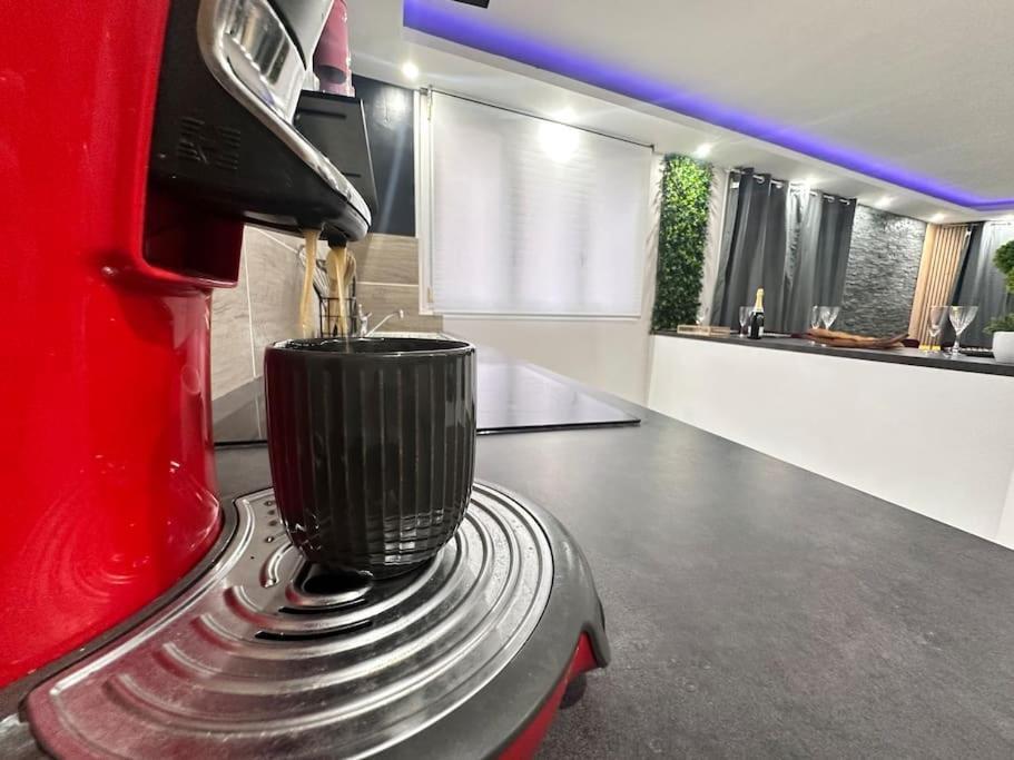 E Servagnat T3 Luxe Avec Sauna Jacuzzi Et Hammam Épernay Zewnętrze zdjęcie