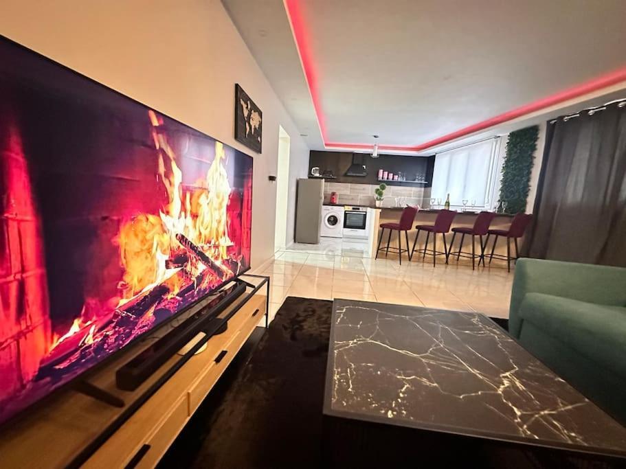 E Servagnat T3 Luxe Avec Sauna Jacuzzi Et Hammam Épernay Zewnętrze zdjęcie