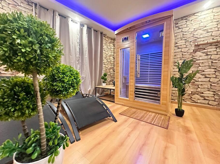 E Servagnat T3 Luxe Avec Sauna Jacuzzi Et Hammam Épernay Zewnętrze zdjęcie